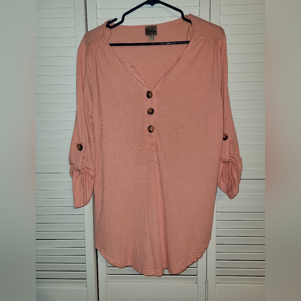 Como Vintage Coral 3/4 Sleeve Buttoned Blouse